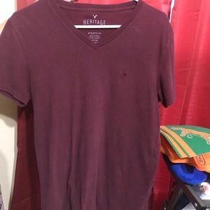 American Eagle t shirt